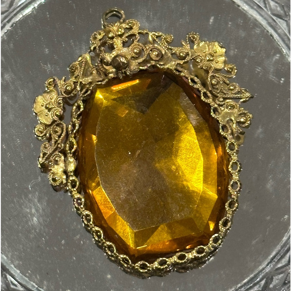 orange gem pendant